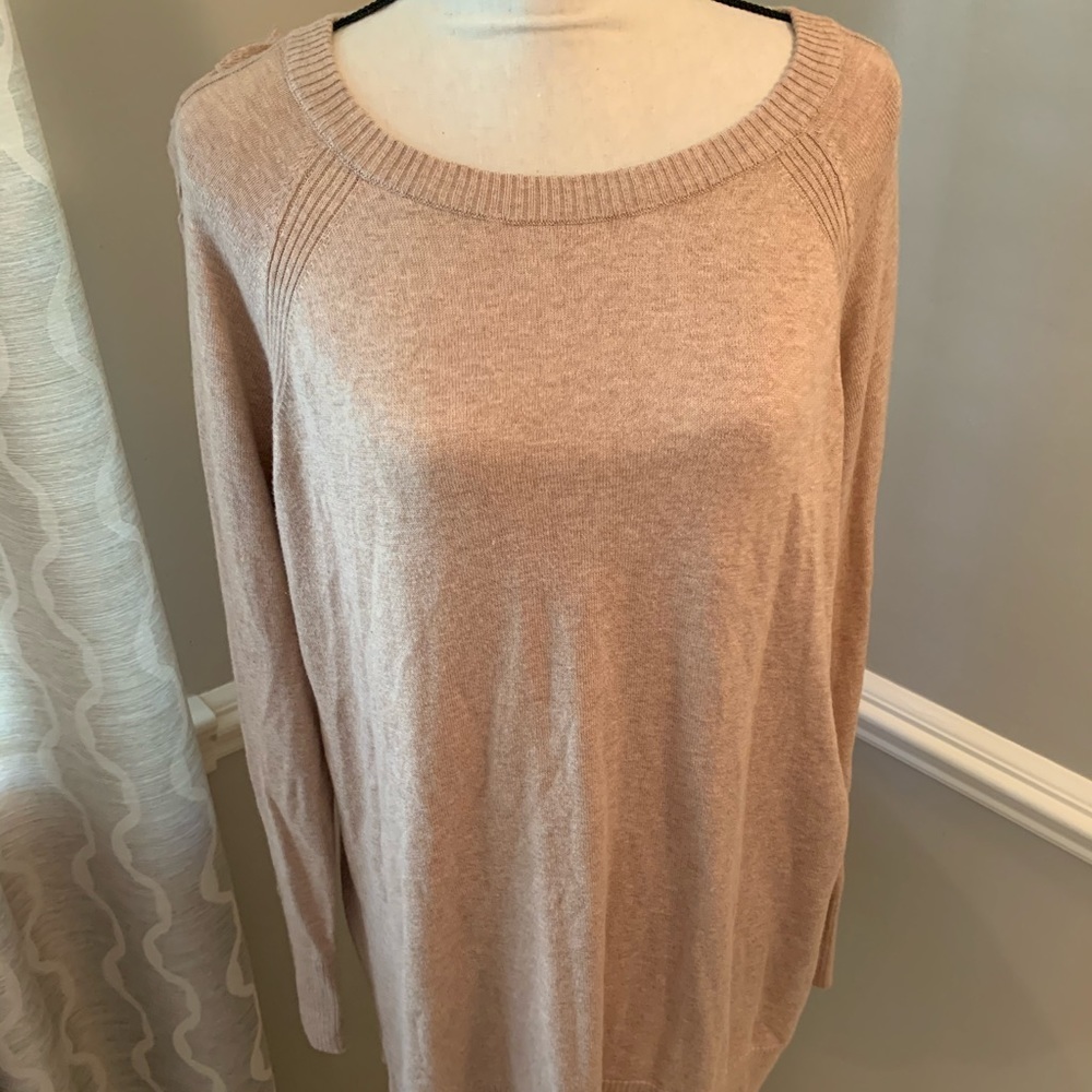 Lauren Conrad Tan Lightweight Tunic Sweater with Braided Sleeves,‎ Size Large